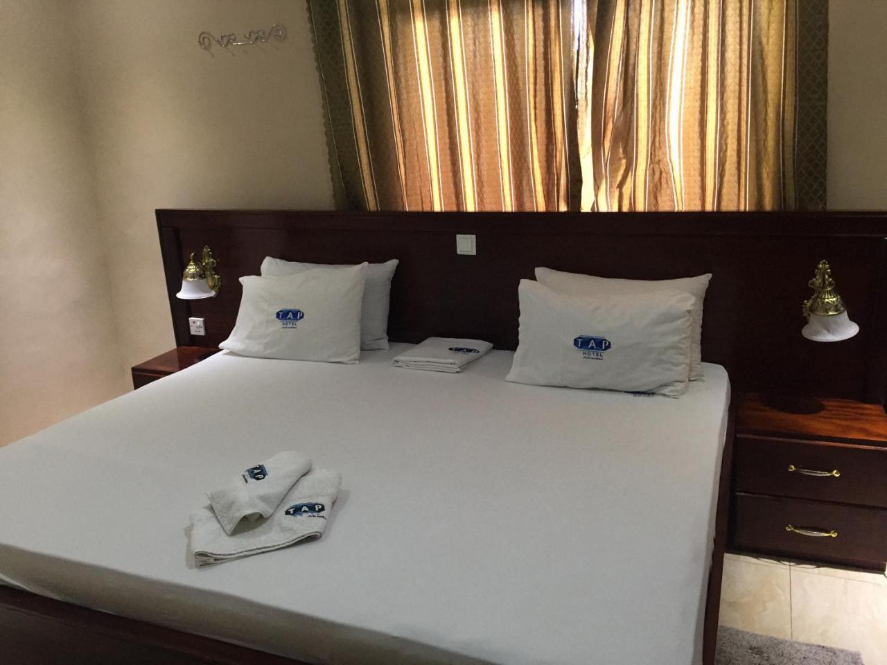 Tap Hotel Bolgatanga Buitenkant foto